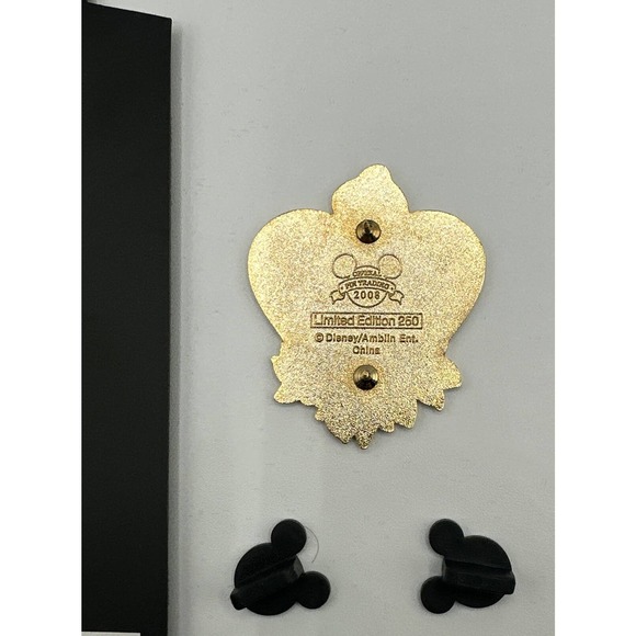 Rare 2009 Disney Pin LE250 Jessica Rabbit Heart and Roses Rose Pin Mint - Picture 7 of 9